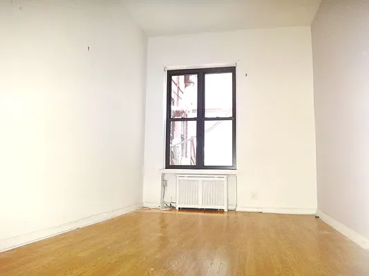 Rented by Paley Management | media 8