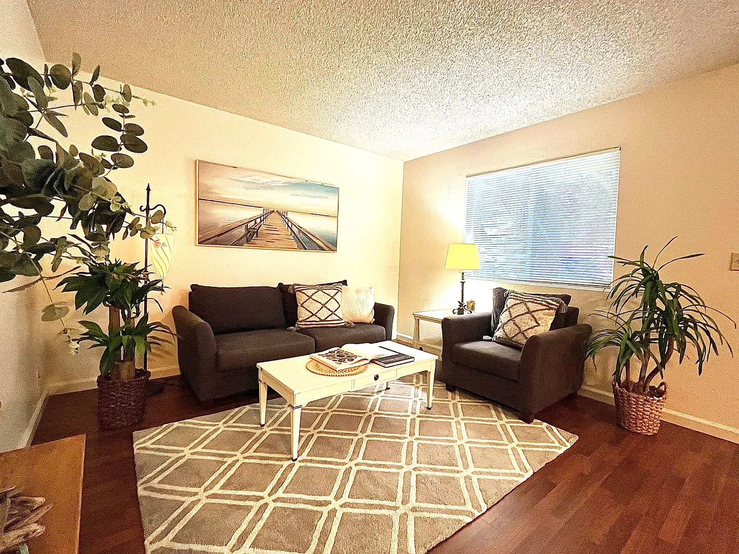 508 W Sacramento Ave — Photo 3