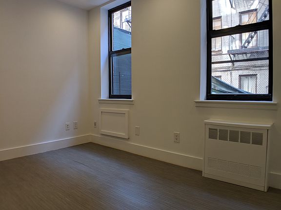 3rd image of 216 E 29th St #1E