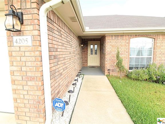 2nd image of 4205 Flamingo Dr