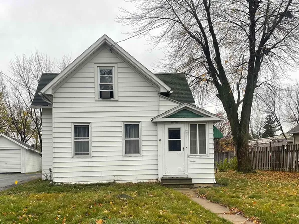 1501 W Bent Ave, Oshkosh, WI 54901