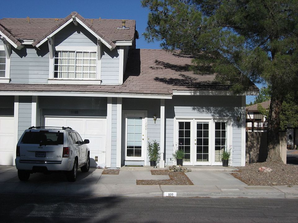 2nd image of 100 Huckleberry Ln