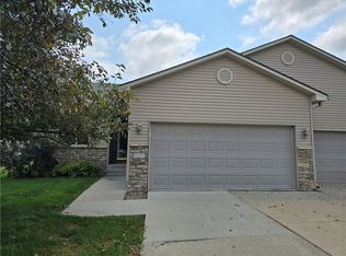 515 NE 60th St, Pleasant Hill, IA 50327