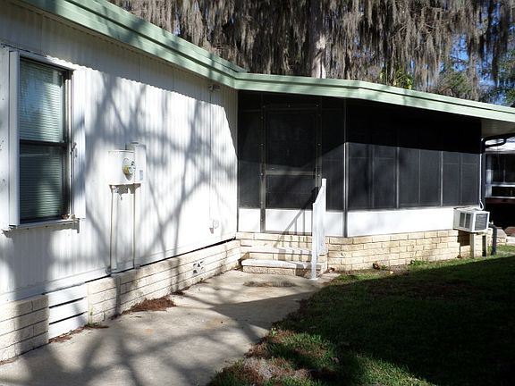 3rd image of 28944 Hubbard St Lot 28
