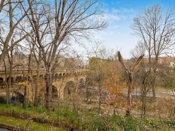 2500 Q St NW, Washington, DC