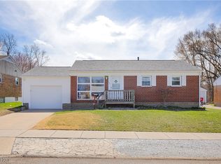2458 Cathy Dr NE, Canton, OH 44705