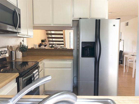 5th image of 7940 University Ave Unit 10
