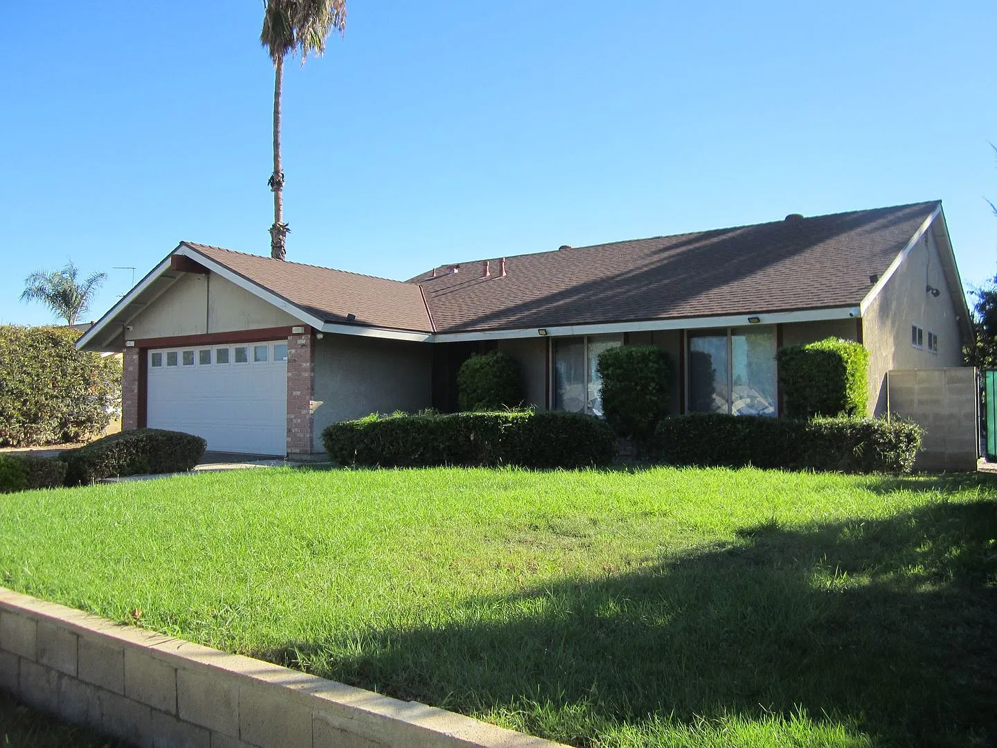 Immaculate Corona Single Story Home — Photo 1
