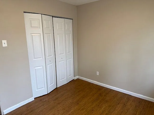 671 Southwell Ln — Photo 14
