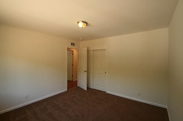 2nd image of 28 Esmeyer Dr