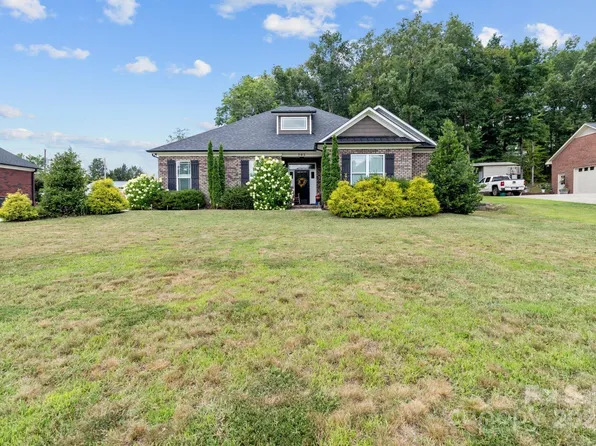 203 Poplins Grove Church Rd, Albemarle, NC 28001