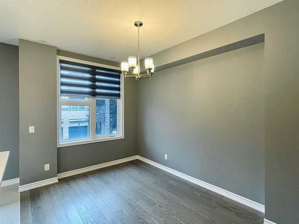 2nd image of 3049 Cascade Cmn