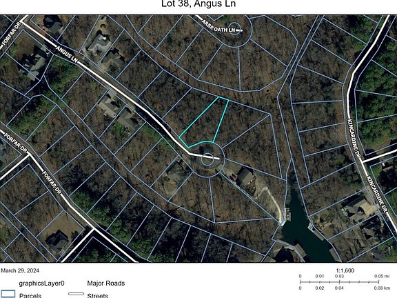 4th image of Angus Lane