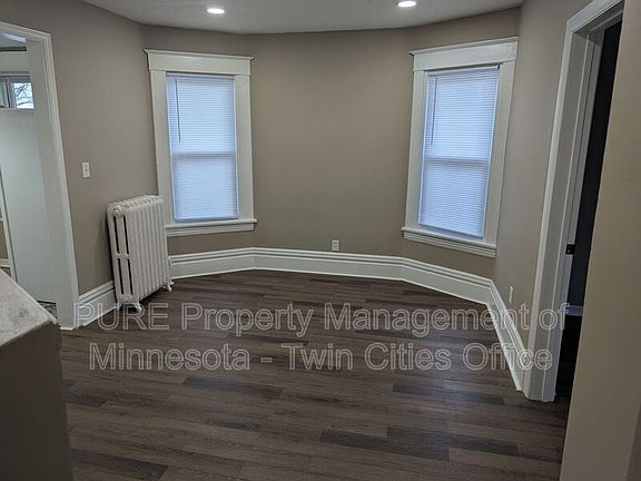 5th image of 605 Van Buren Ave APT 4