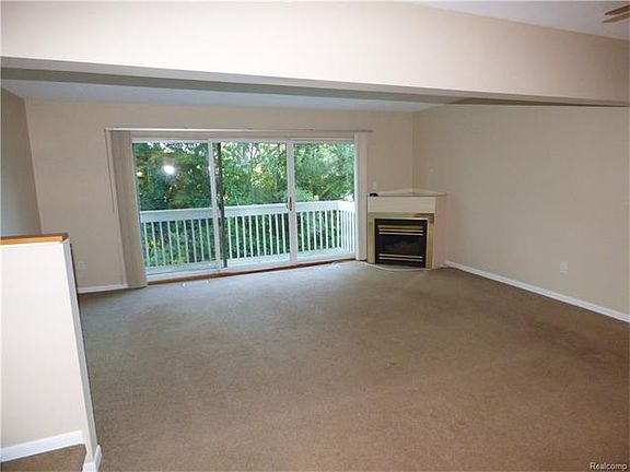 3rd image of 5854 Shore Ct #1