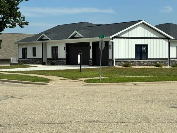 217 Dale Dr, Lodi, WI 53555