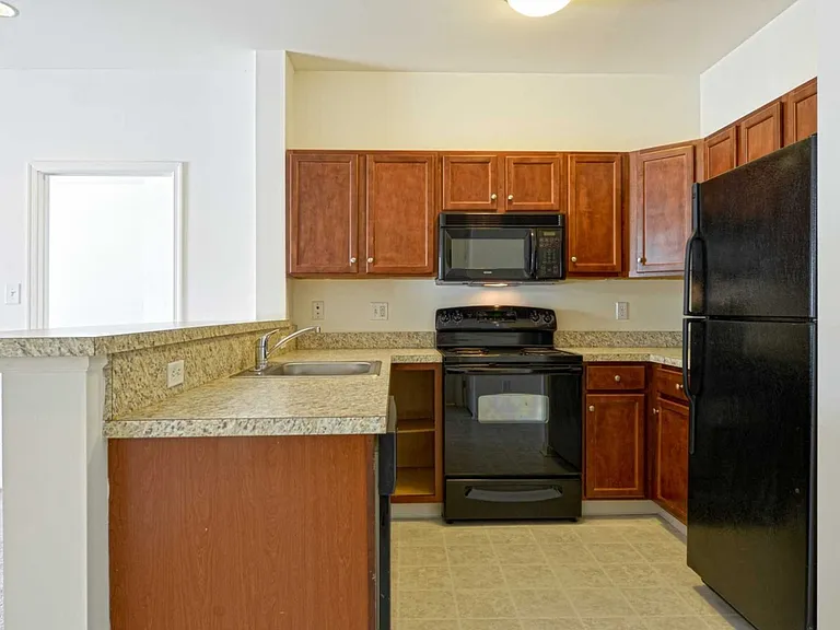 The Enclave at Stoneyridge — Photo 5