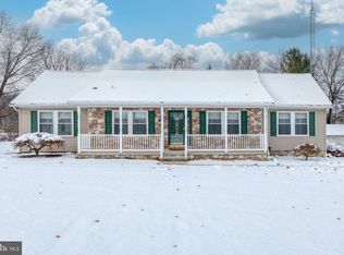 67 Lakeview Ter, Hanover, PA 17331