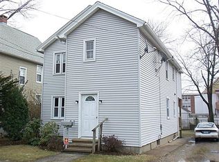 131 Cleveland Ave, Bridgeport, CT 06606