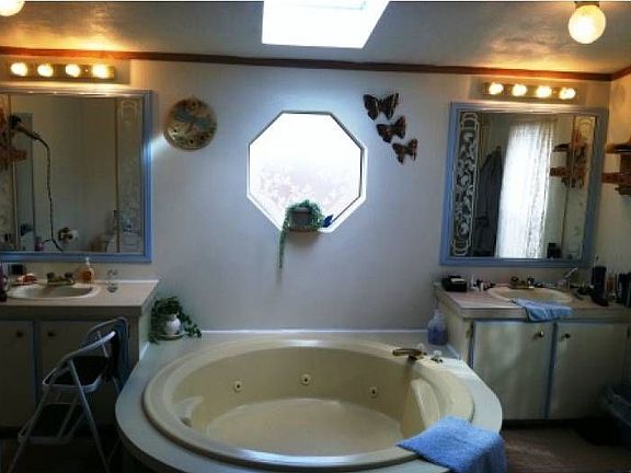 4th image of 18164 S Silverwood Dr