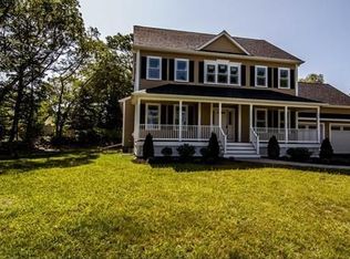 35 Monterey Dr, Franklin, MA 02038