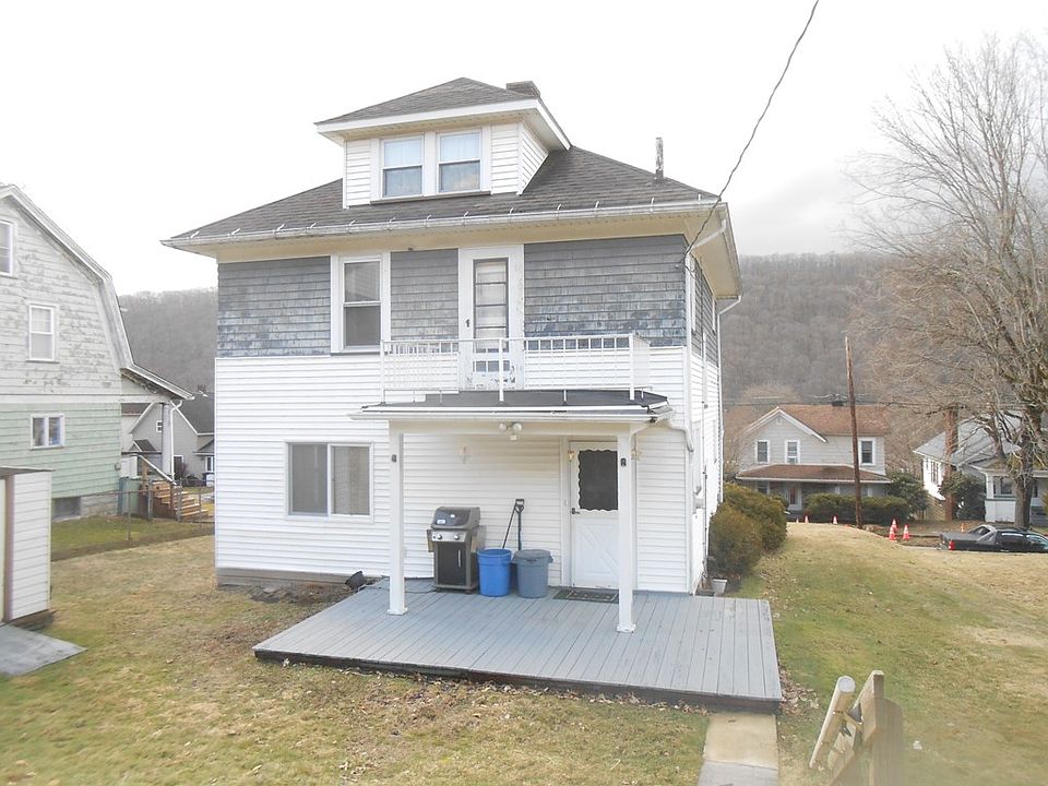 2nd image of 1033 W 2nd St