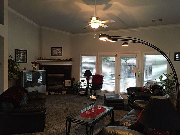 2nd image of 5465 Indianwood Dr