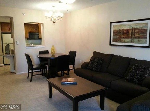 5th image of 900 N Taylor St APT 1410