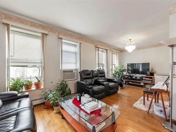 1727 E 14th Street, Brooklyn, NY 11229