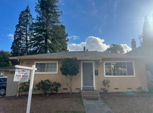 7591 Bately Ct, Sebastopol, CA 95472
