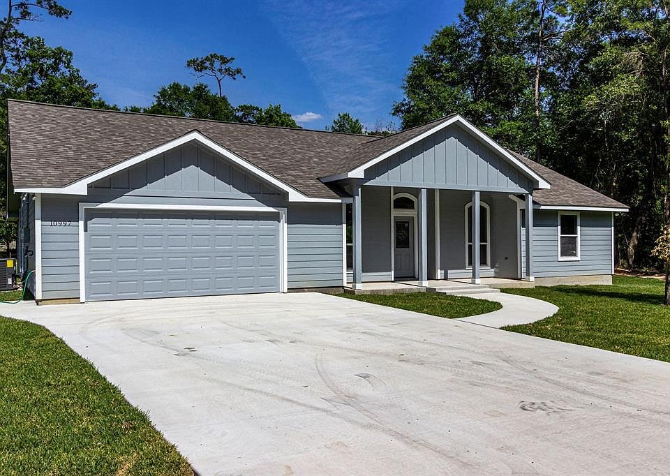1st image of 10997 Royal Cir