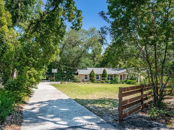 3213 Ehrlich Rd, Tampa, FL 33618