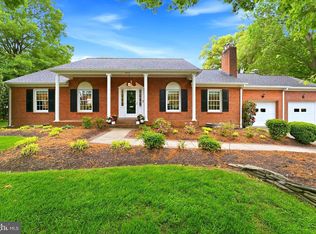 1905 Wakefield St, Alexandria, VA 22308