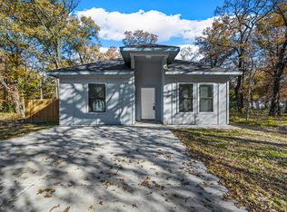 129 Arapaho Trl, Mabank, TX 75156