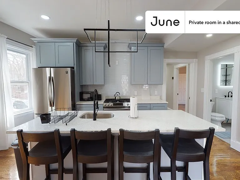 41 Dorr St #C — Photo 6