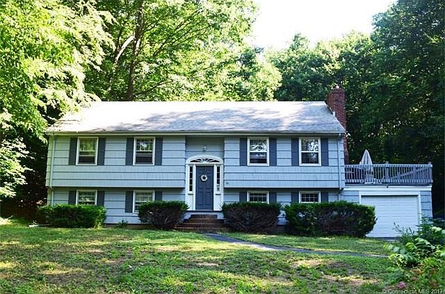 Front view - note the deck above the garage