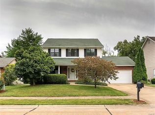 218 Brittany Dr, Fairview Heights, IL 62208
