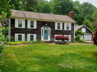 155 Bridge St, Raynham, MA 02767