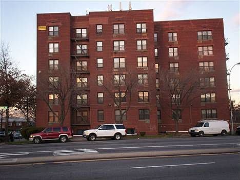 1st image of 108-05 Astoria Blvd APT 6C