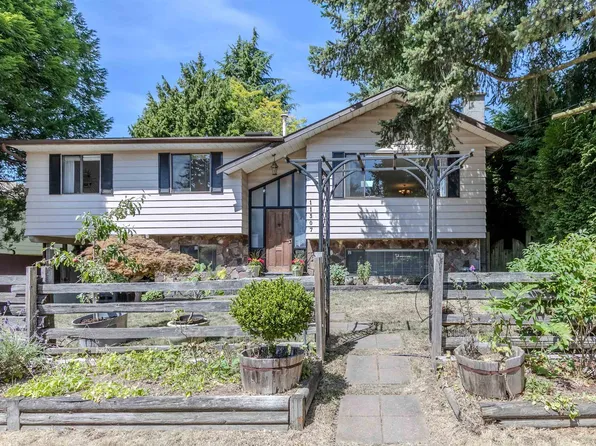 11307 83rd Ave, Delta, BC V4C 7B9