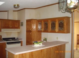 207 N Conger St, Norris City, IL 62869