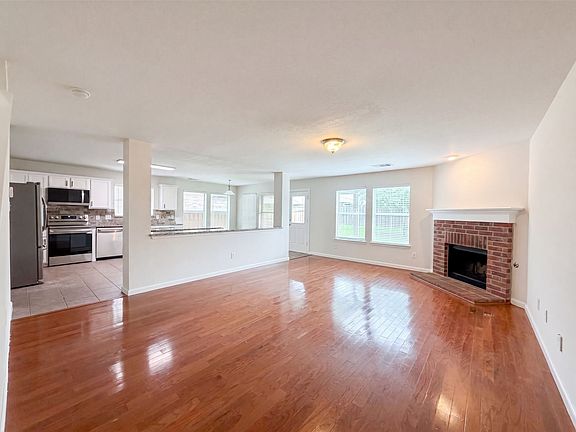3rd image of 10212 Coolidge Dr