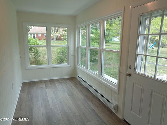 3rd image of 8 D Verbina Court