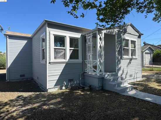220 13th St, Vallejo, CA 94590