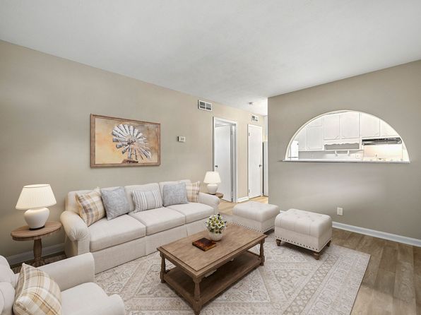 296 Pine St NW Unit 20