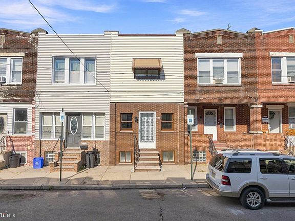 3rd image of 1630 S Newkirk St