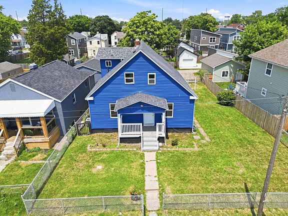 2nd image of 1006 Campbell Ave