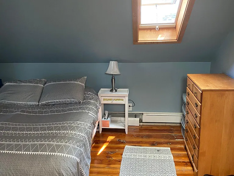 2 Marshall Ave — Photo 17