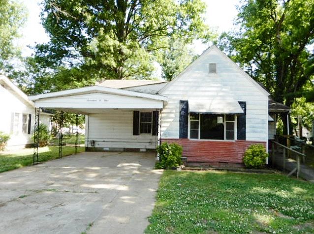 1st image of 1704 W Main St