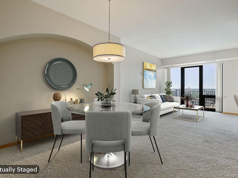 1st image of 500 Grant St E #2005